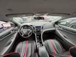 A picture of Hyundai Sonata 2012