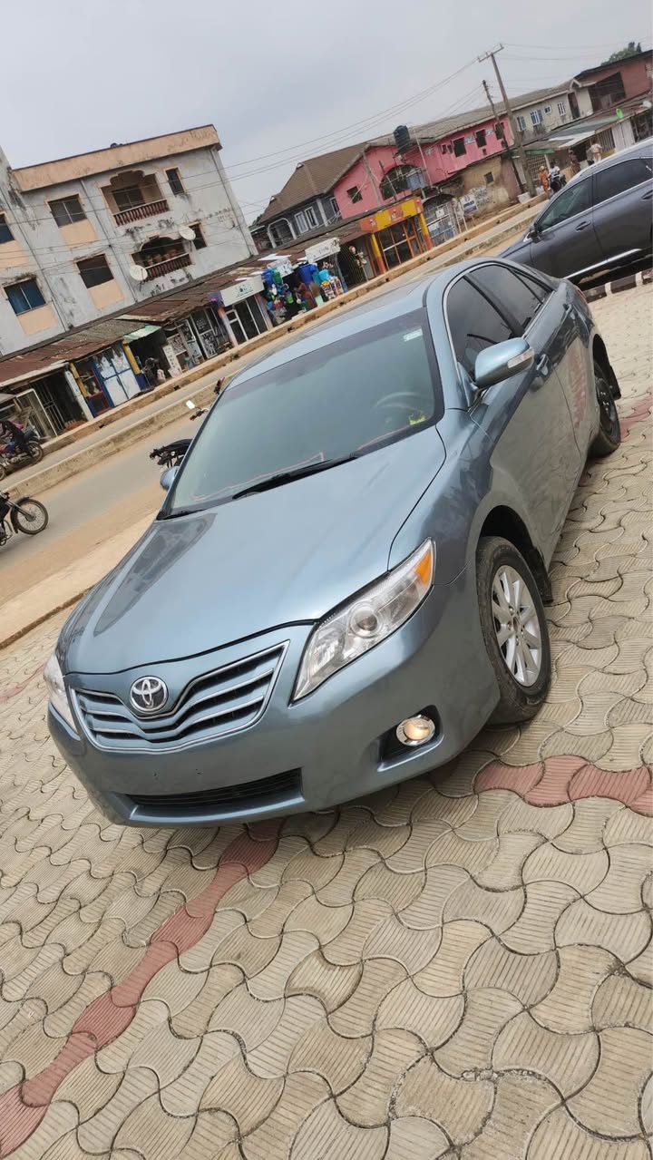A picture of 2011 Camry XLE