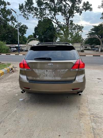 A picture of FOR SALE SUPER CLEAN USED TOYOTA VENZA 2010 MODEL BELGIUM