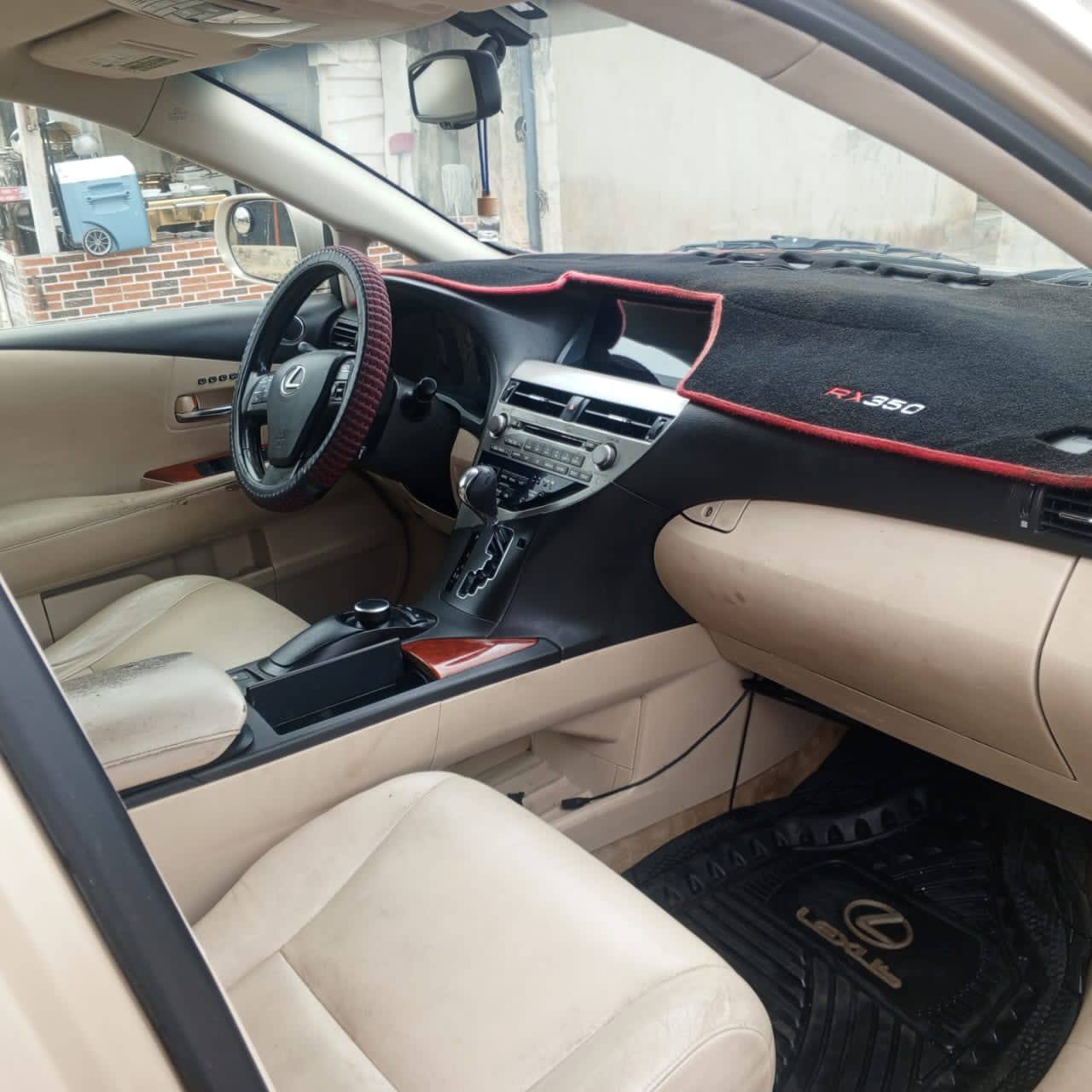 A picture of 2011 Lexus rx350
