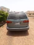 A picture of Distress sale Toyota sienna 2006 model buy and use 07066360073
