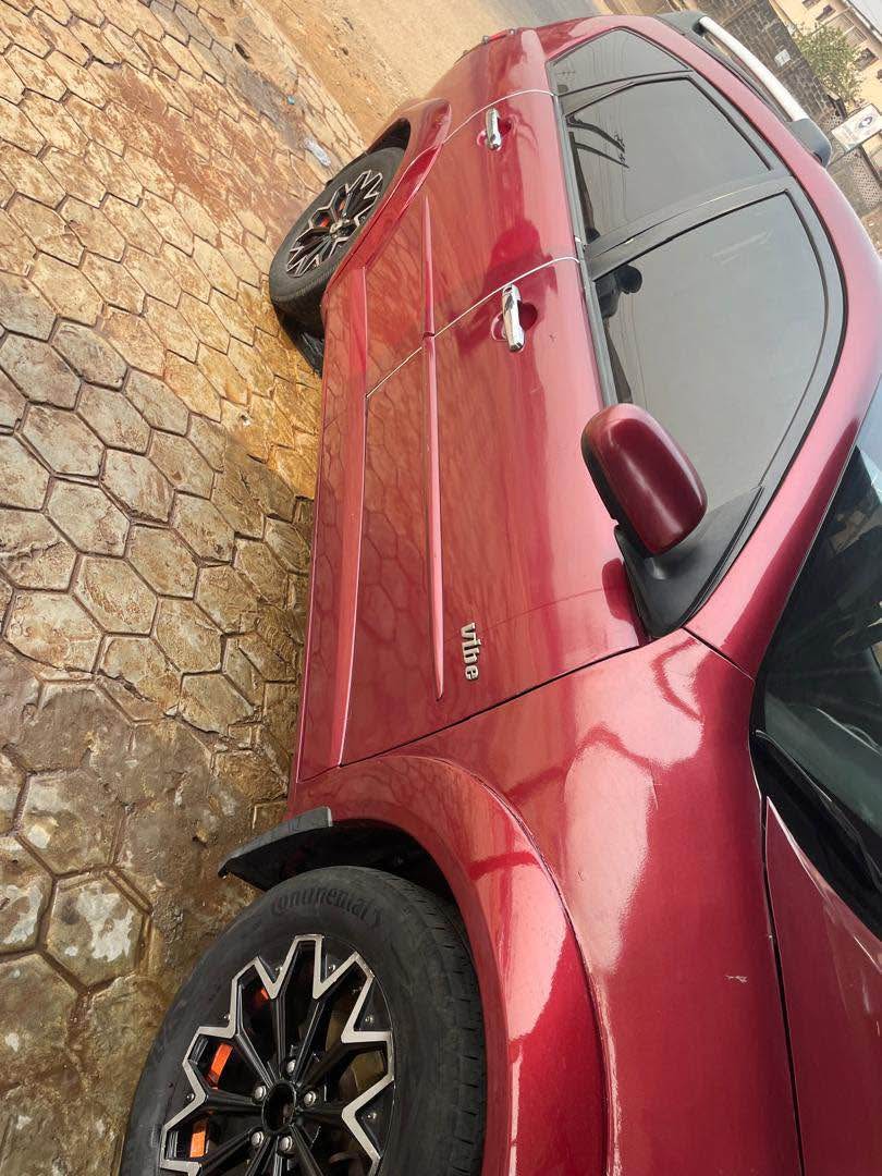 A picture of Well used 2005 Pontiac vibe