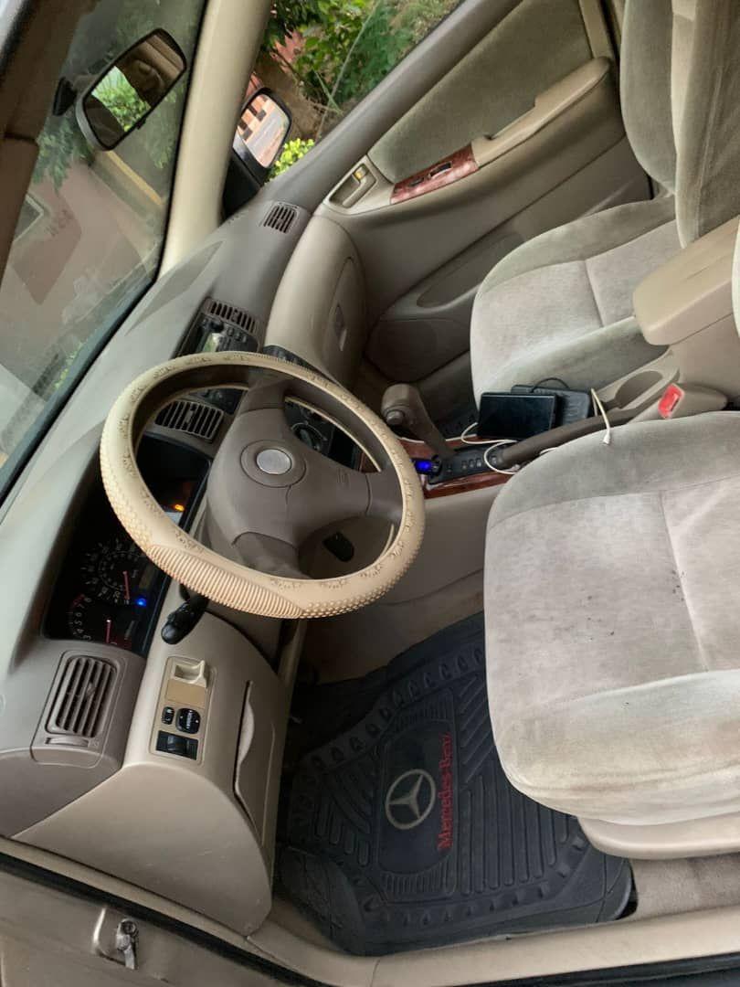 A picture of Toyota corolla