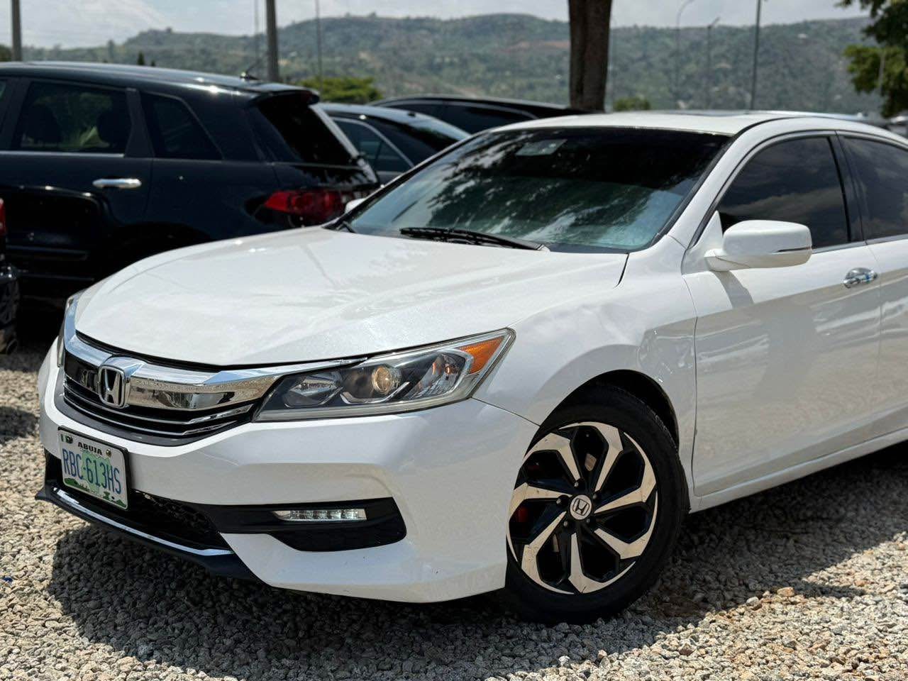 A picture of Honda accord sports