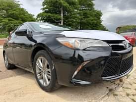 A picture of Toyota camry 2015 model