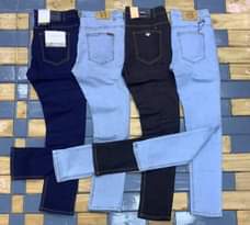 A picture of JEANS