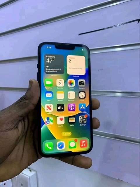 A picture of iphone x