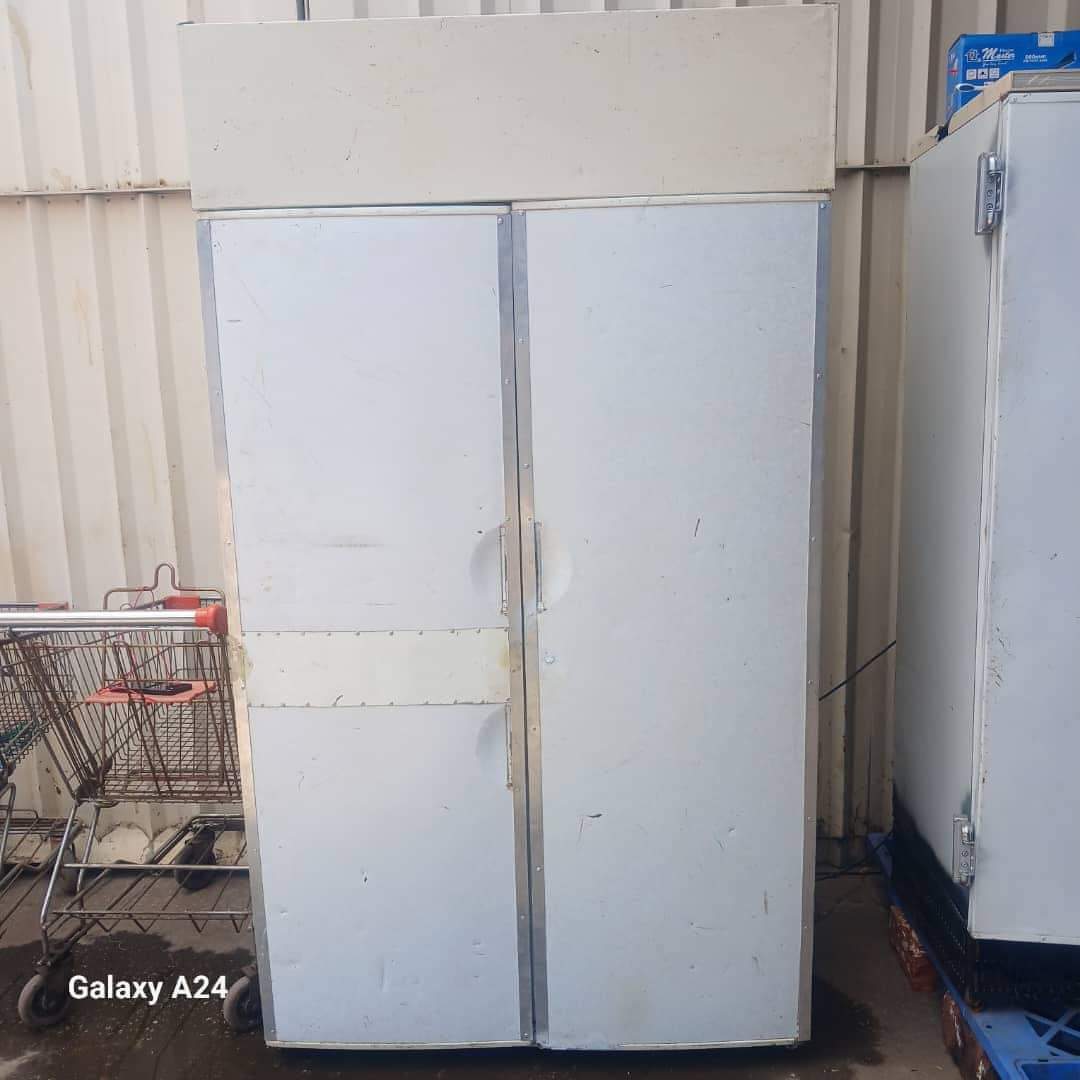 classifieds/fridges