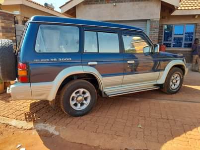 used mitsubishi pajero