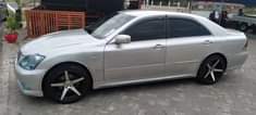 A picture of TOYOTA CROWN ATHLETE
