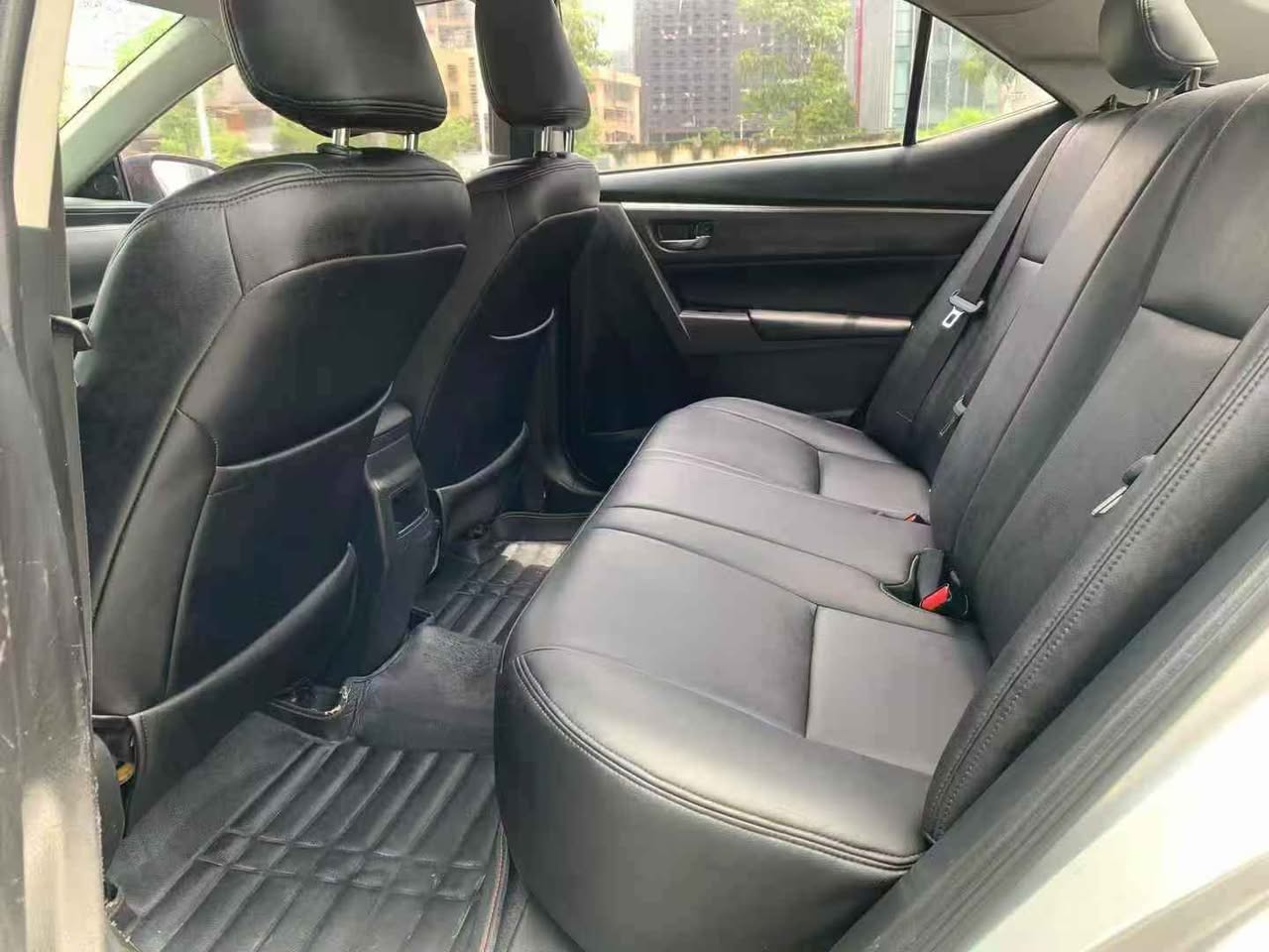 A picture of too much used cars in China WhatsApp 86 15767335847