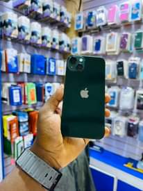 A picture of Iphone 13