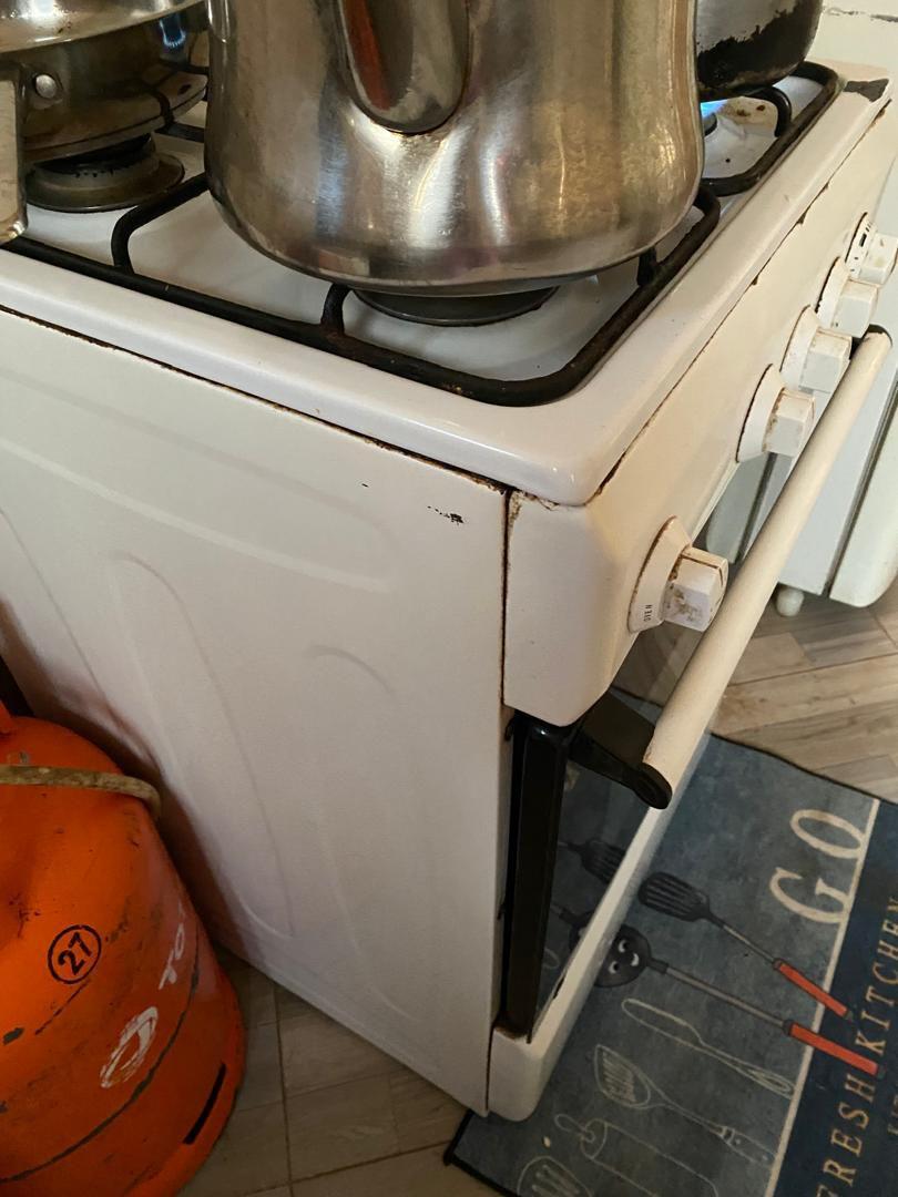 A picture of Gas cooker
