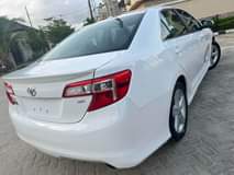 A picture of Fullest option Toyota Camry 2011 toks