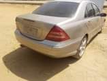 A picture of Mercedes Benz 05