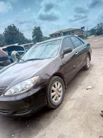A picture of Carmy 04 XLE