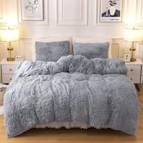 A picture of Faux fur Bedcovers