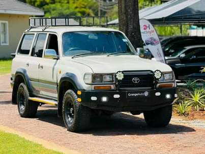 toyota land cruiser