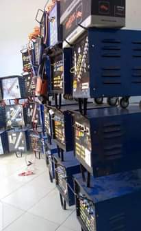 A picture of Welding machine and battery charger