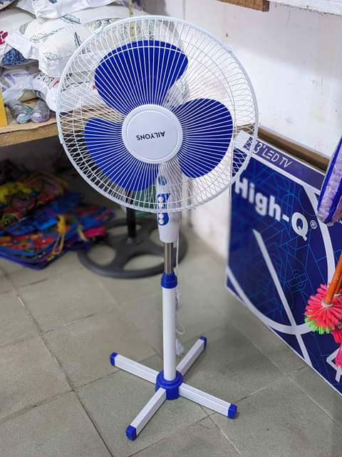 A picture of Ailyons Stand fan.