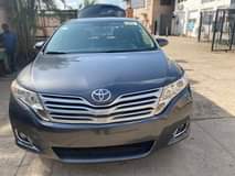 A picture of Toyota venza 2013