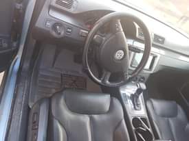 A picture of Volkswagen Passat 2008 with factory fitted AC