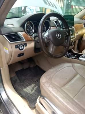 A picture of AWOOF DEAL SUPER CLEAN REGISTERED TOKUNBO STANDARD MERCEDES BENZ GL
