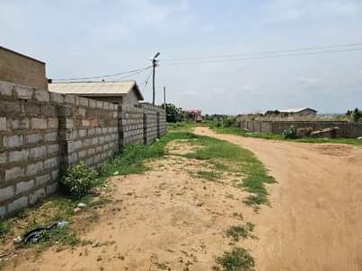 GHANA R.