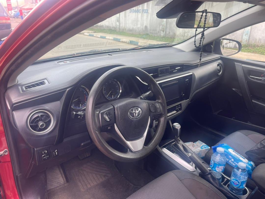 A picture of 2017 Toyota corolla