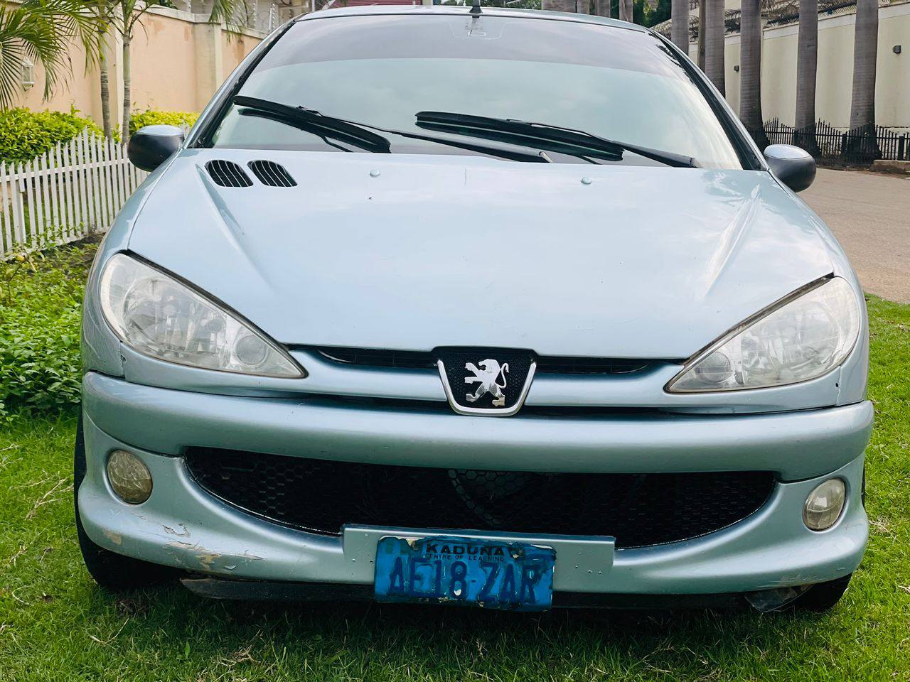 A picture of Urgently need of money owner wan add wife 2 2m