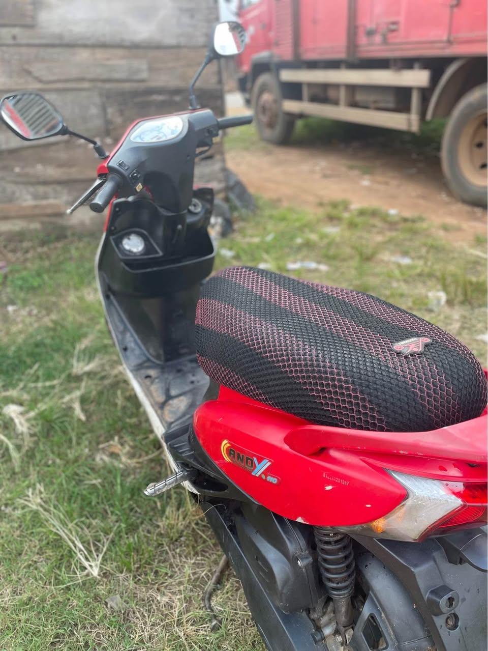 A picture of Kymco ladys bike for sale 125 auto speed engine with