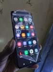 A picture of Dubai and uk used phones at goodprice