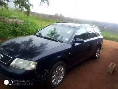 A picture of 2000 Audi A6