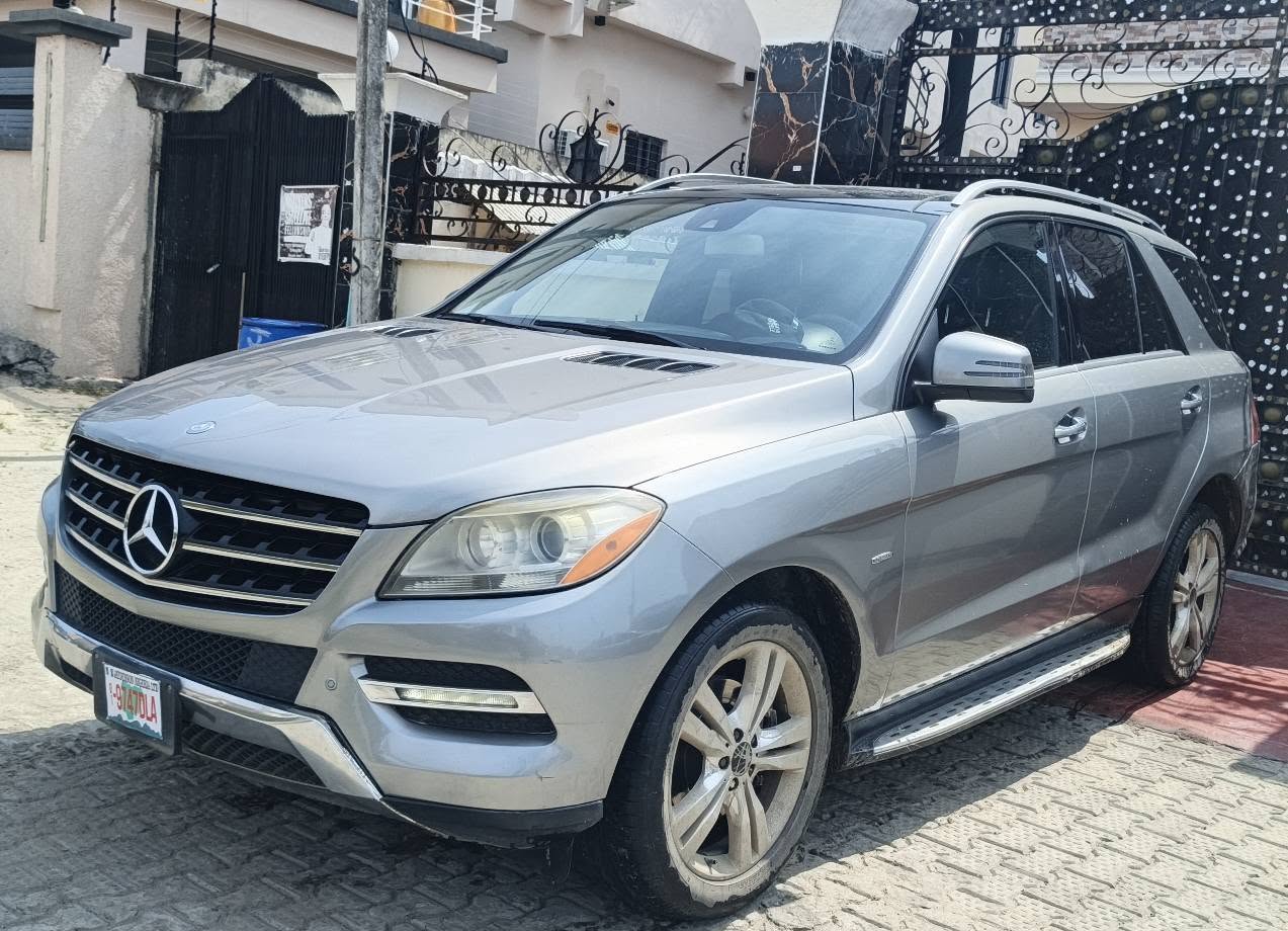 A picture of 2012 Mercedes Benz ML 350