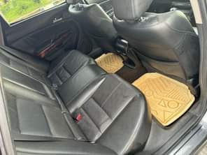 A picture of WOW This is extremely clean Honda crosstour 2012 model full