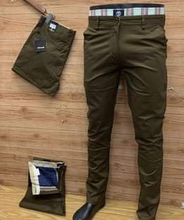 A picture of Khakis