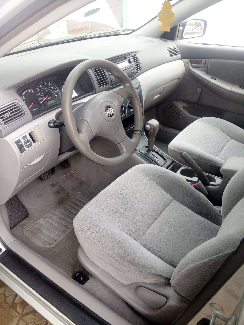 A picture of Foreign Used Toyota Corolla 2004