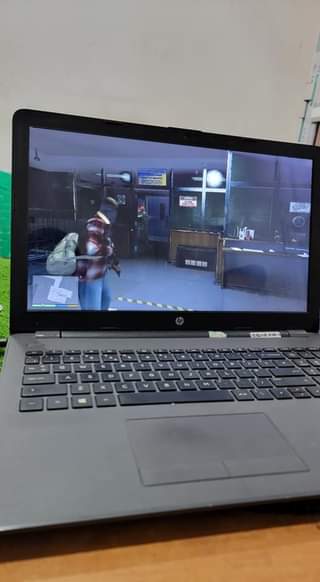 A picture of Hp 250 g6 for games available
