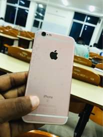 A picture of Iphone 6s