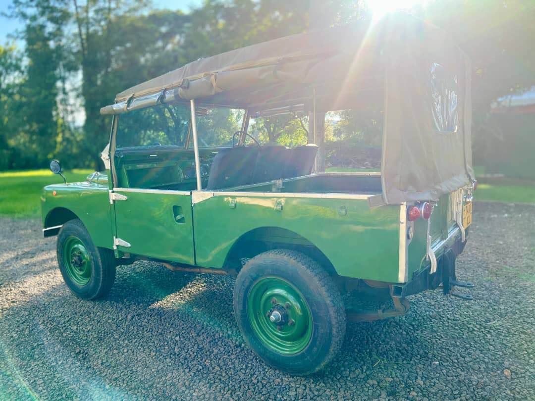 A picture of Landrover. Series 1.