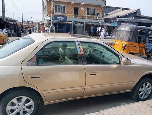A picture of Toyota Camry Tiny light