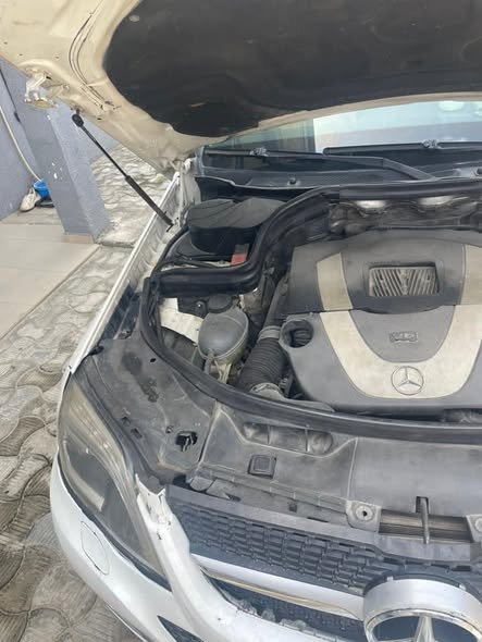 A picture of Mercedes Benz GLK 210