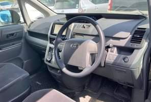 A picture of Car