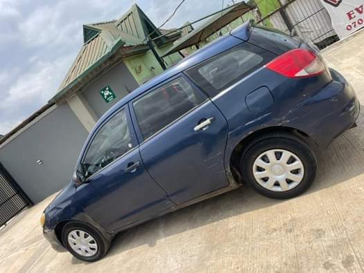 A picture of BRIEFLY USED 2004 TOYOTA MATRIX CAR CAME IN LATE 2021