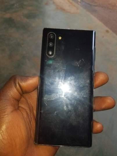 A picture of Note 10