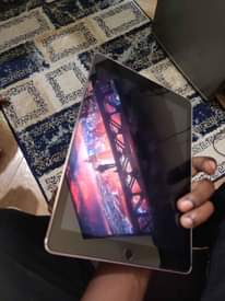 A picture of ipad air 2