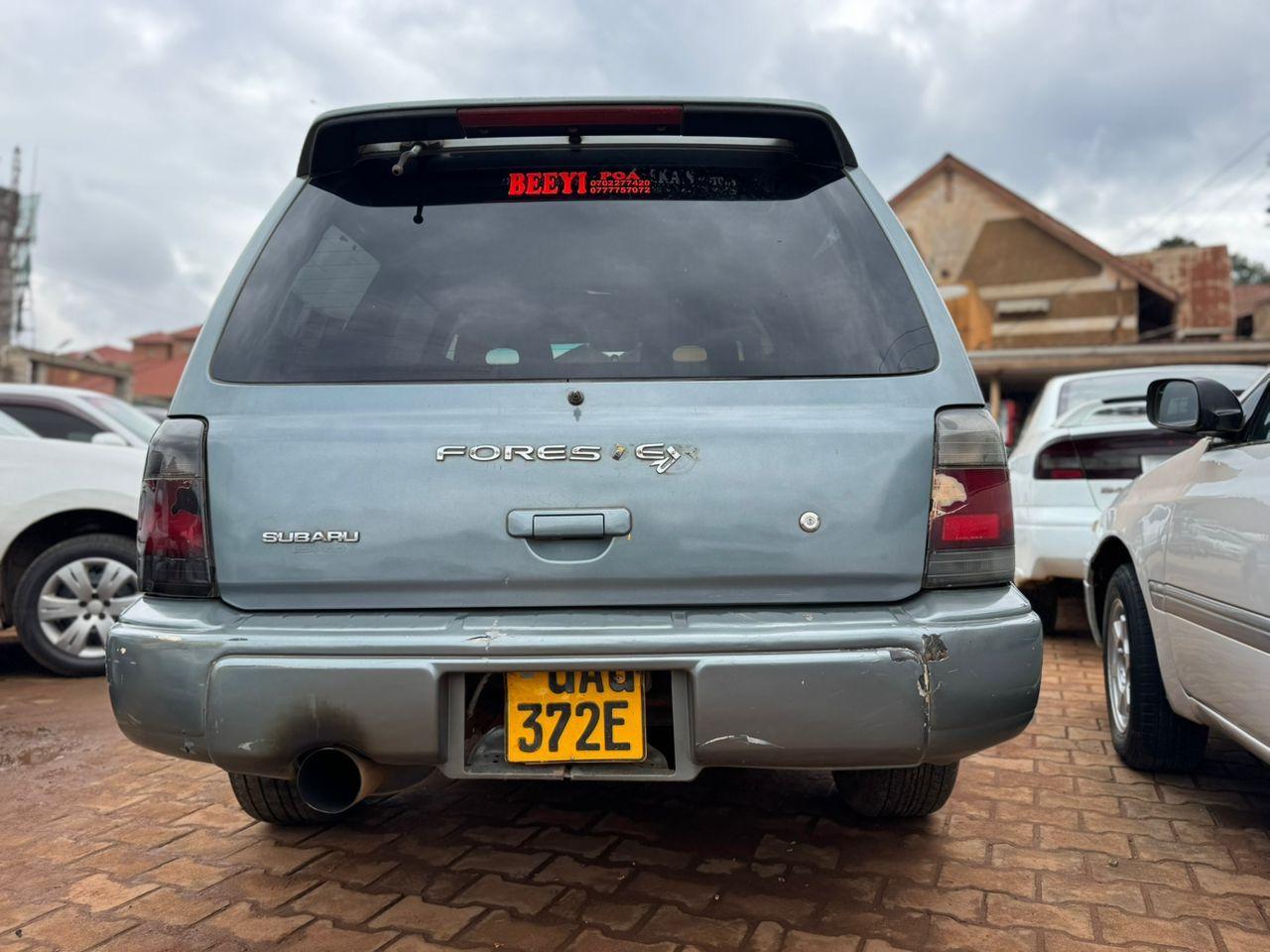 A picture of 2000 Subaru 2000