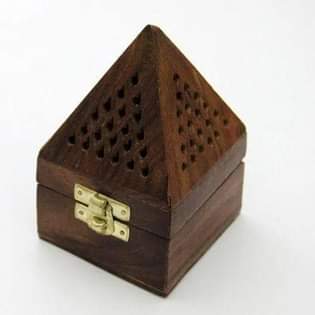 A picture of bhakhoor burner