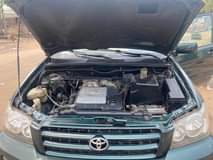 A picture of Toyota Highlander 2004