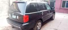 A picture of first body Toyota Camry 2001 model everything is working perfectly